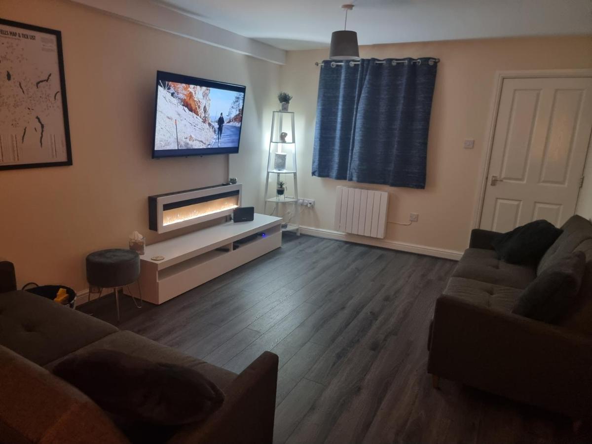 Impeccable Beachfront 2-Bed Cottage In St Bees Bagian luar foto
